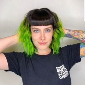 Meet your Posher, Brooke